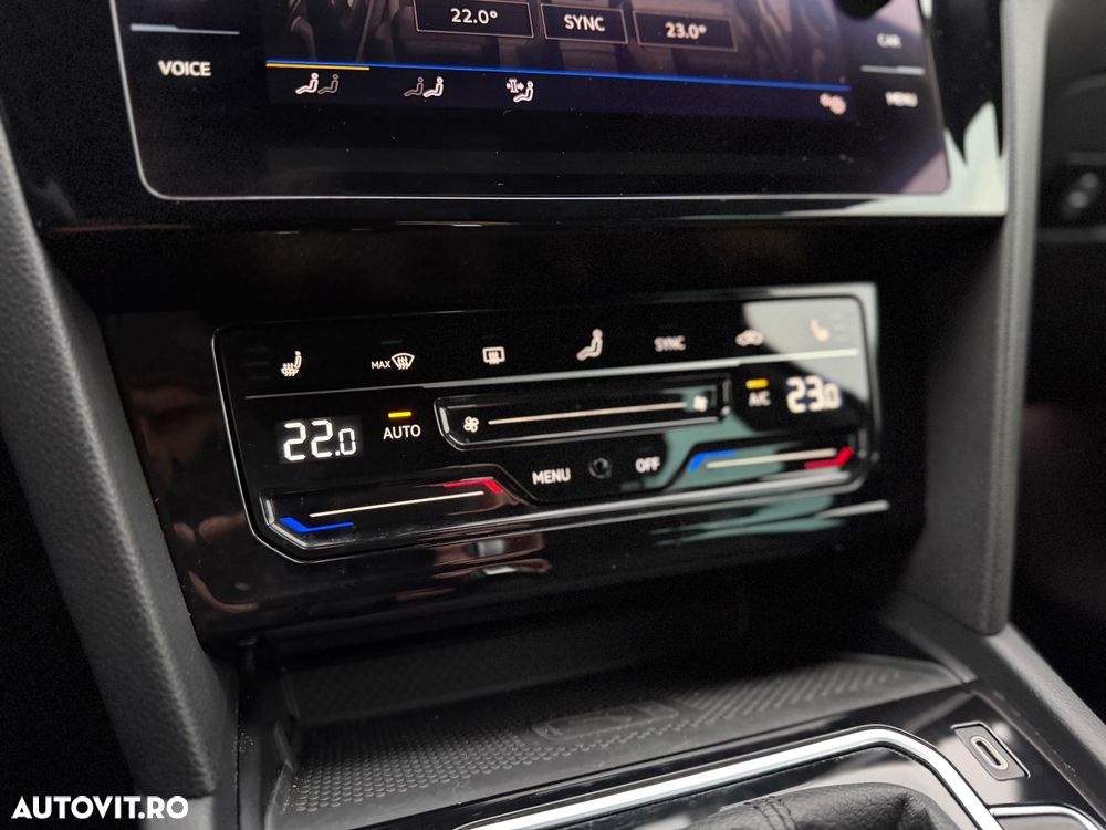 Volkswagen Passat Variant 2.0 TDI SCR DSG Business - 19