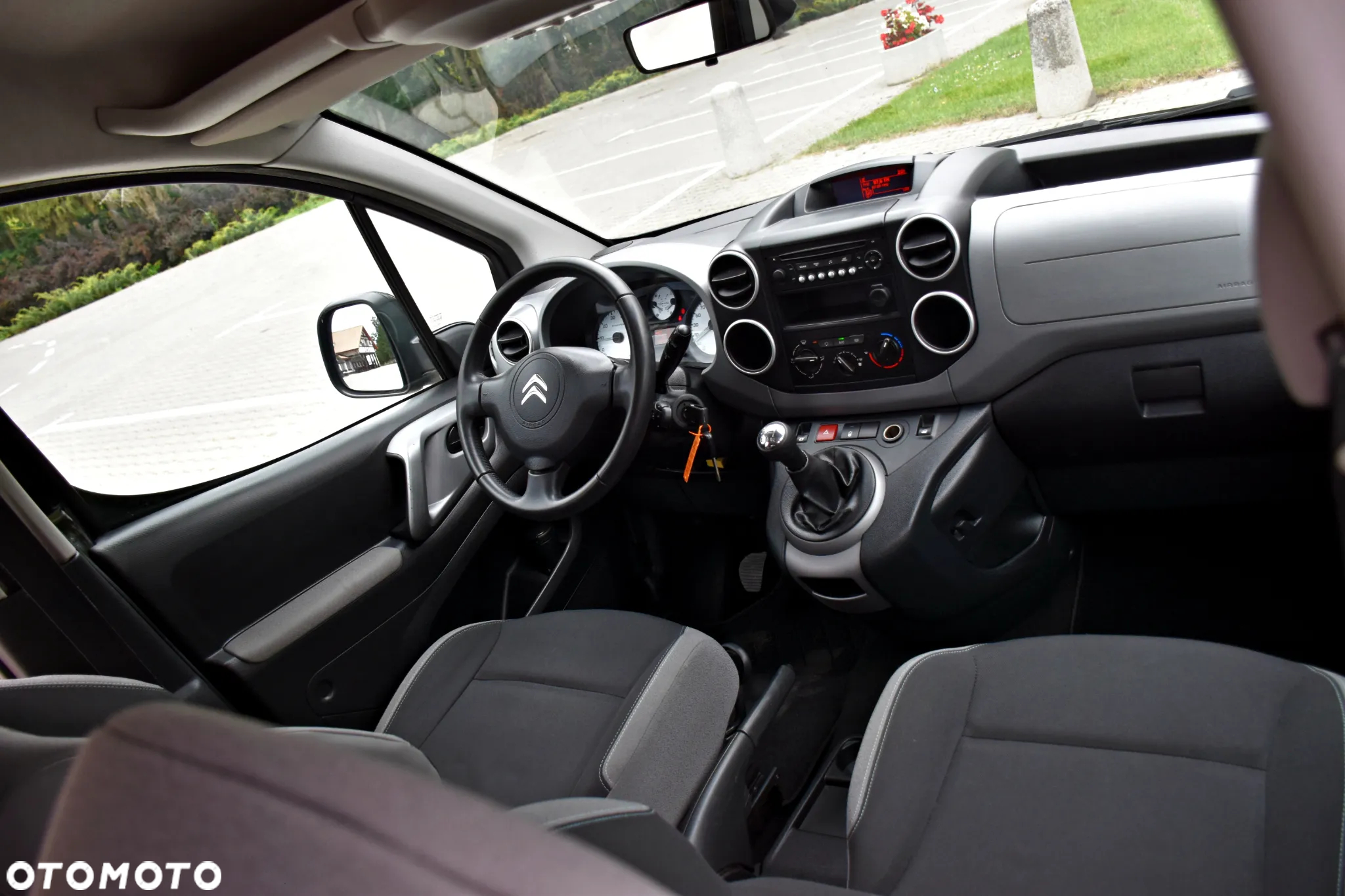 Citroën Berlingo Multispace BlueHDi 100 FEEL - 38