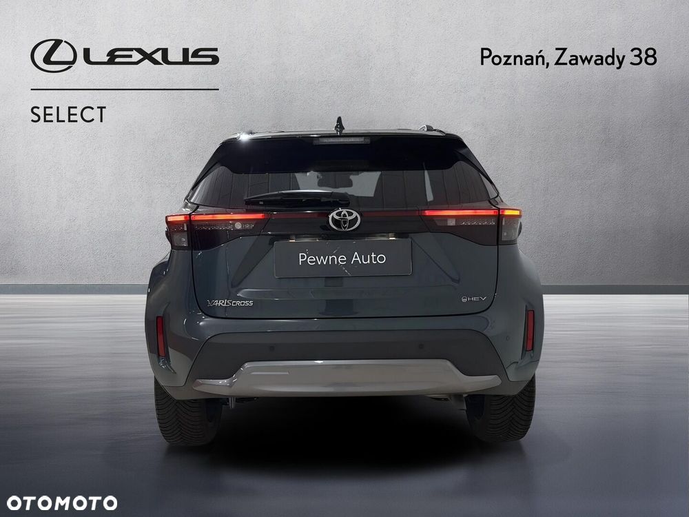 Toyota Yaris Cross Hybrid 1.5 Executive - 8