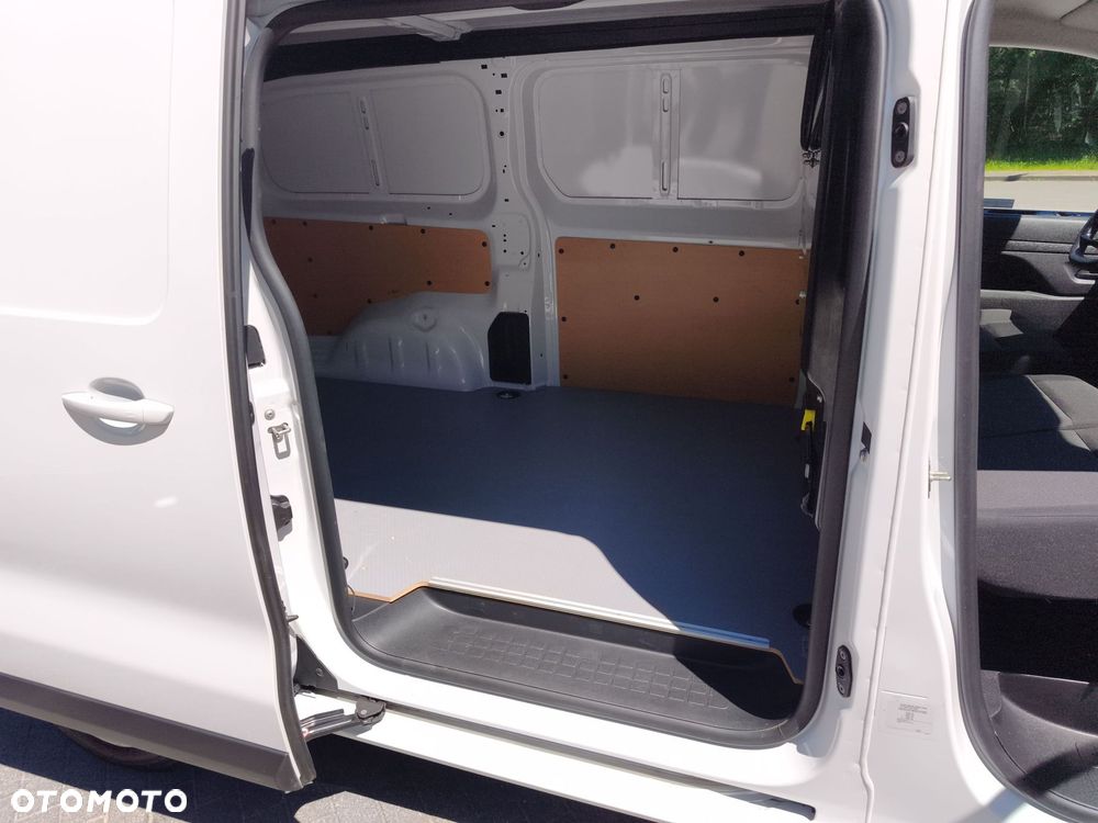 Toyota PROACE - 10