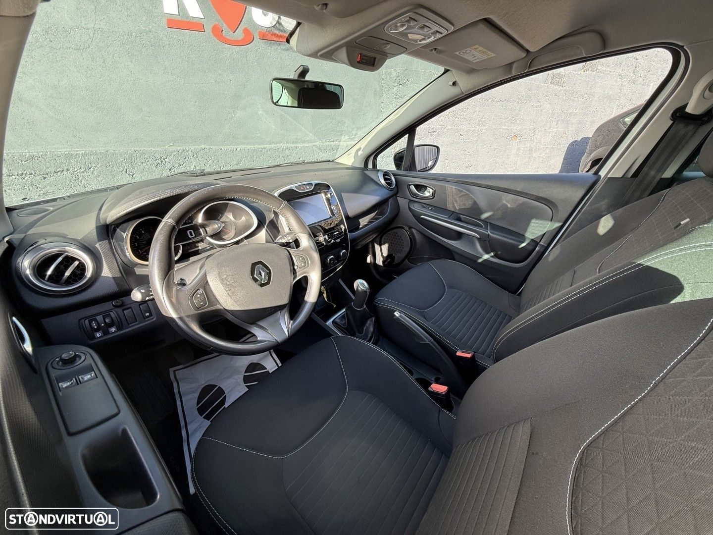 Renault Clio 1.5 dCi Limited EDition - 13