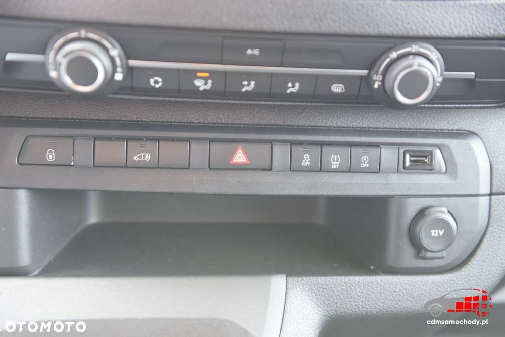 Opel Vivaro - 26