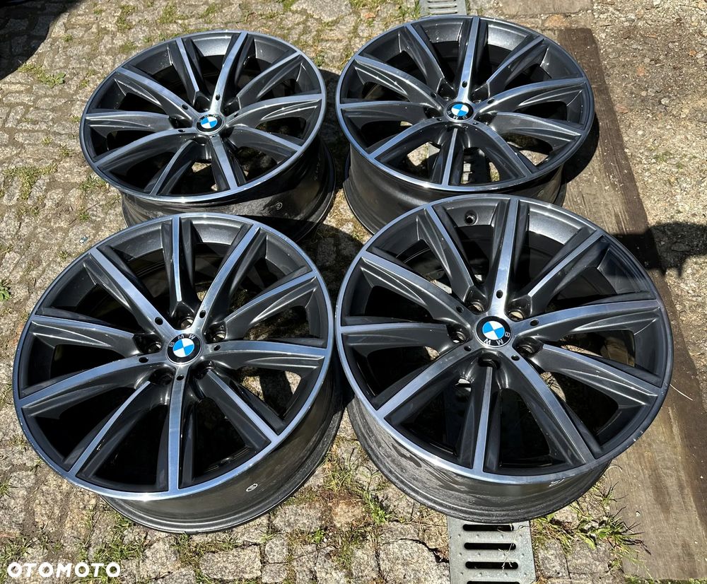 Felgi BMW 18 G30 Seria 5 5x112 8J x 18 ET 30 4szt. OE - 7