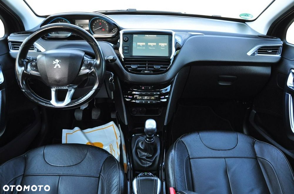 Peugeot 2008 - 32