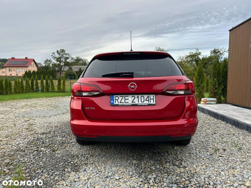 Opel Astra - 4