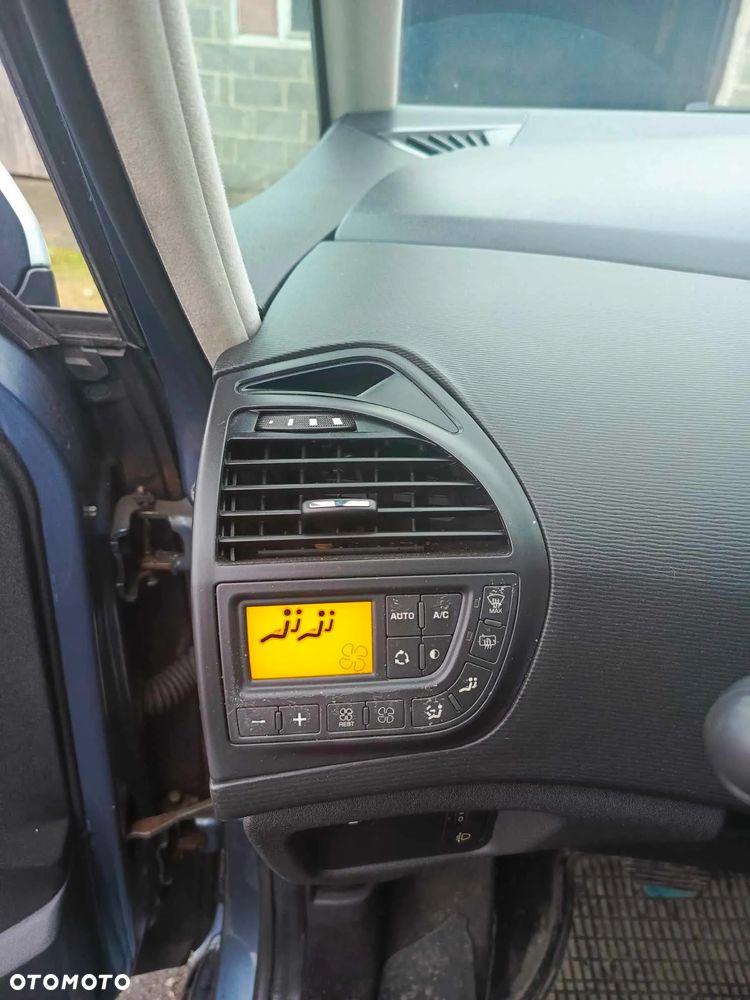 Citroën C4 Picasso 1.6 HDi My Way MCP - 4