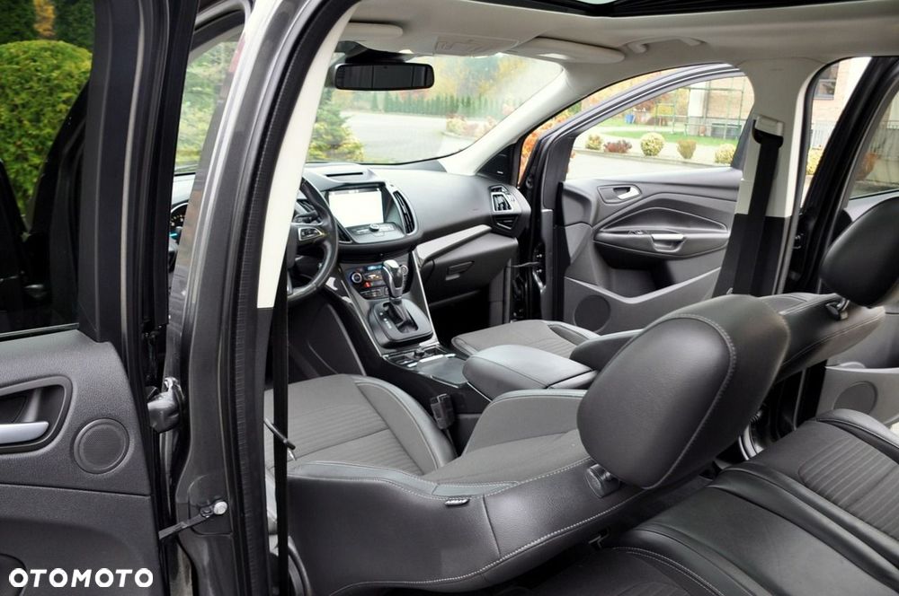Ford Kuga - 26