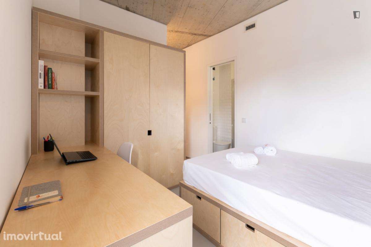 Quarto - localizado em Sete Rios Lisbon - Grande imagem: 3/10