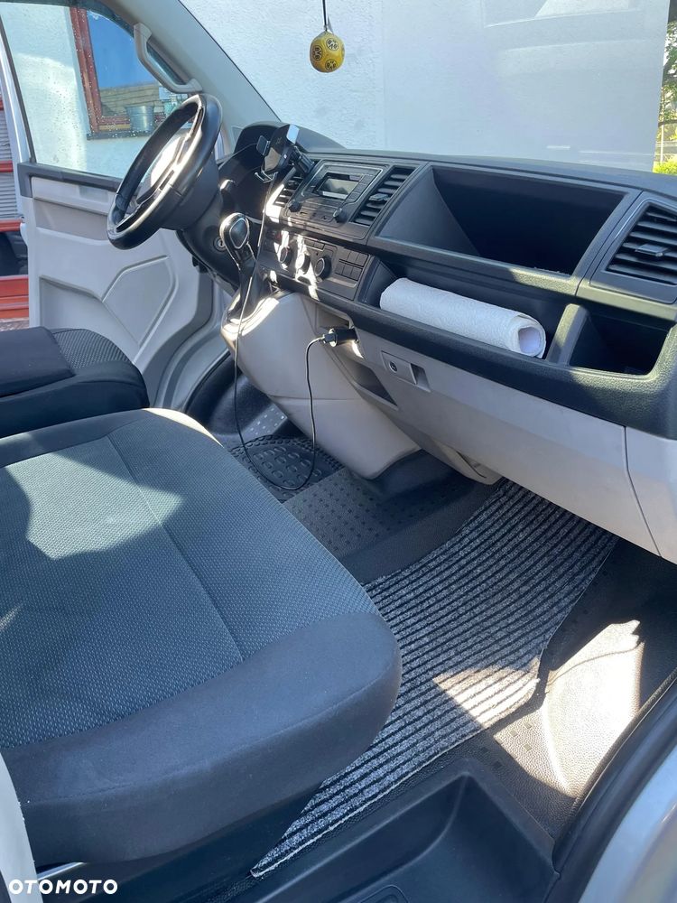 Volkswagen Transporter - 15