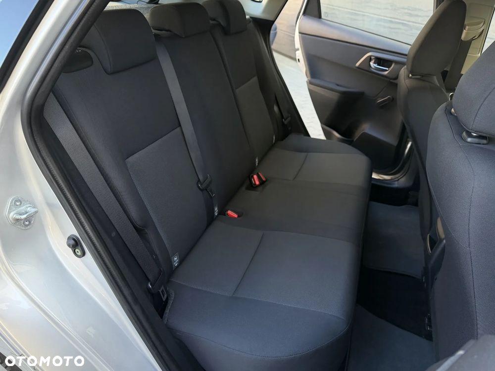 Toyota Auris - 25