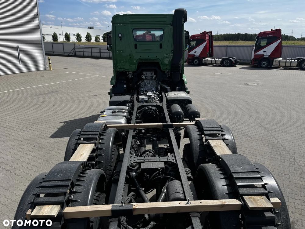 Mercedes-Benz Arocs 3348 A 6x6 - 12