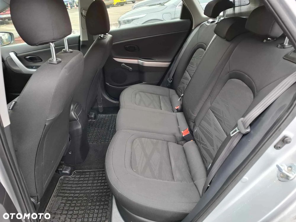 Kia Ceed Cee'd 1.4 CRDi S - 10