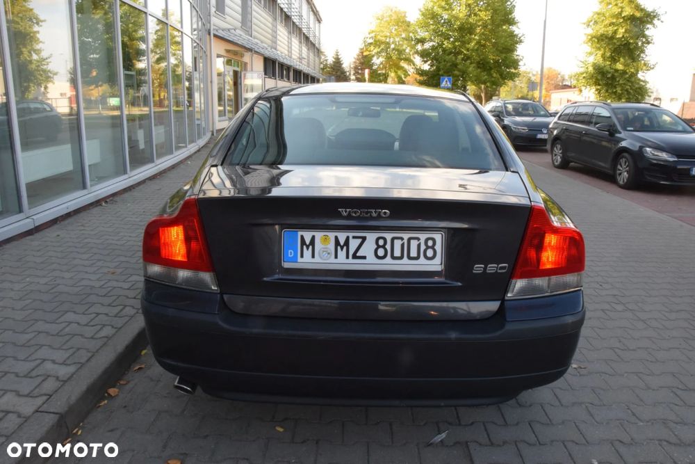 Volvo S60 - 18