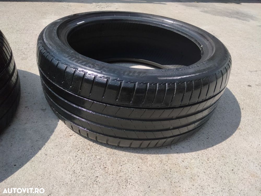 cauciucuri /anvelope vară bridgestone 245/45/19 - 2