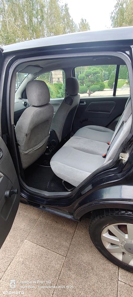 Ford Fusion 1.6 Elegance - 11