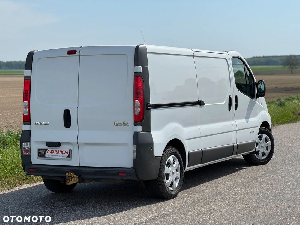 Renault TRAFIC - 10