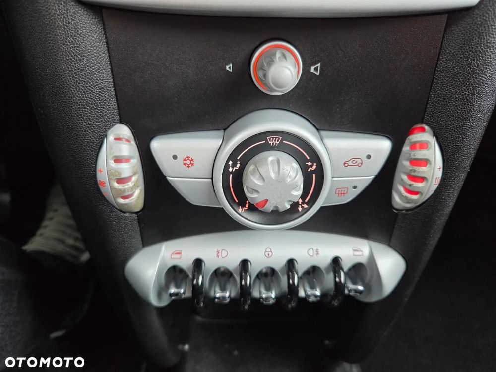 MINI Cooper Seven - 20