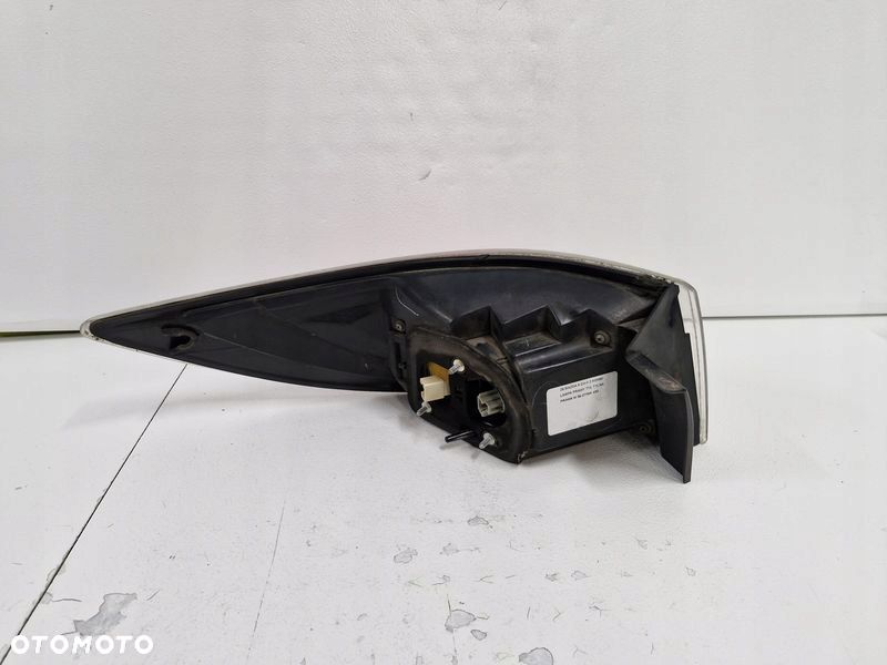 MAZDA 6 GH II 2 KOMBI LAMPA PRAWY TYŁ TYLNA PRAWA W BŁOTNIK - 8