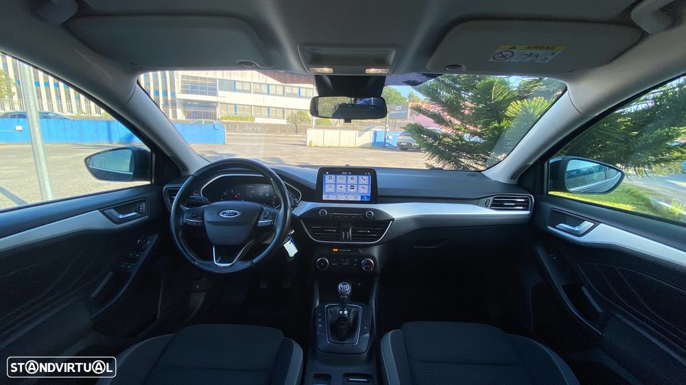 Ford Focus SW 1.5 TDCi EcoBlue Titanium - 26