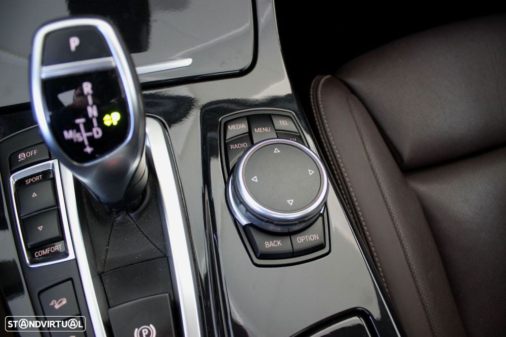 BMW 535 d xDrive Pack M Auto - 46