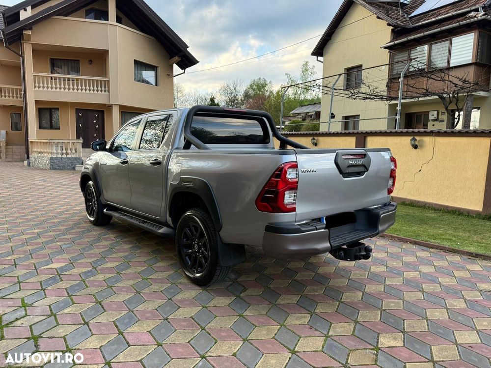 Toyota Hilux 2.8D 204CP 4x4 Double Cab AT Invincible - 12