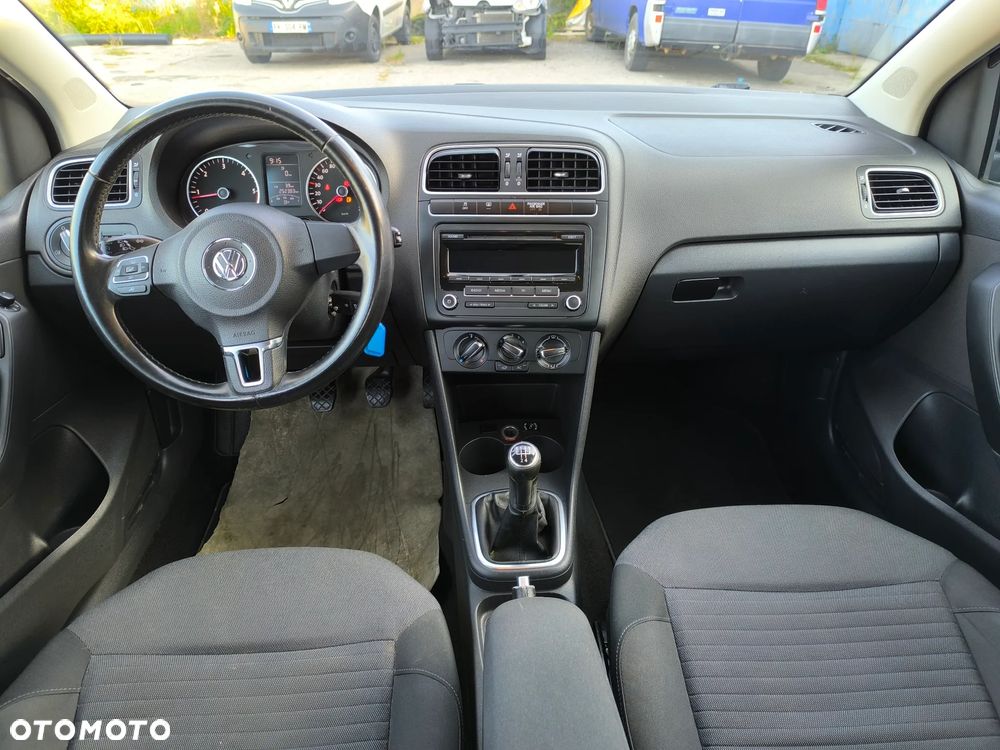 Volkswagen Polo 1.6 TDI MATCH - 5