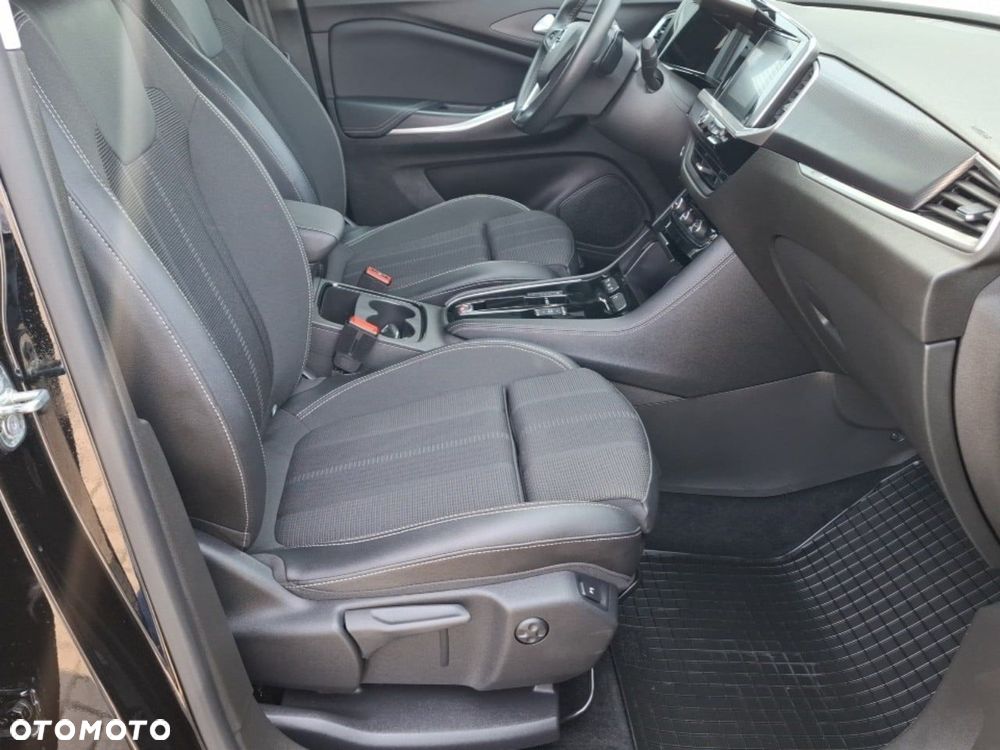Opel Grandland 1.2 T Business Elegance S&S - 21
