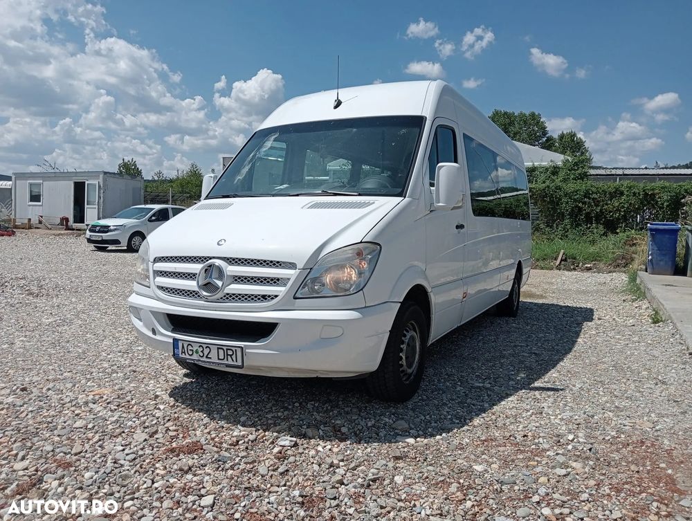 Mercedes-Benz Sprinter - 1