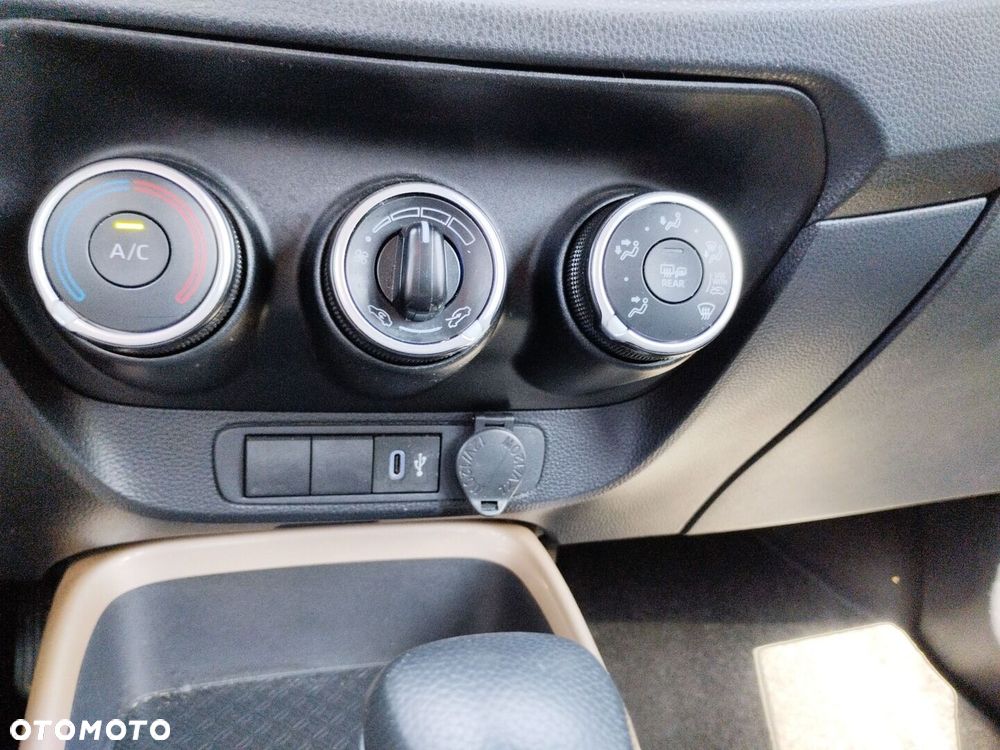 Toyota Aygo X 1.0 VVT-i Style CVT - 19