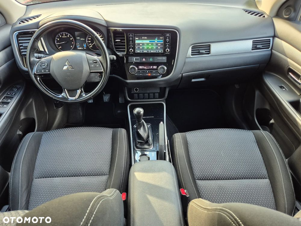 Mitsubishi Outlander 2.0 2WD Edition - 9