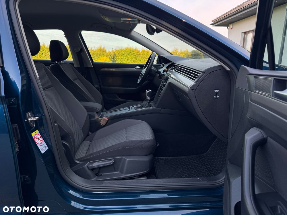 Volkswagen Passat 2.0 TDI EVO Essence - 11
