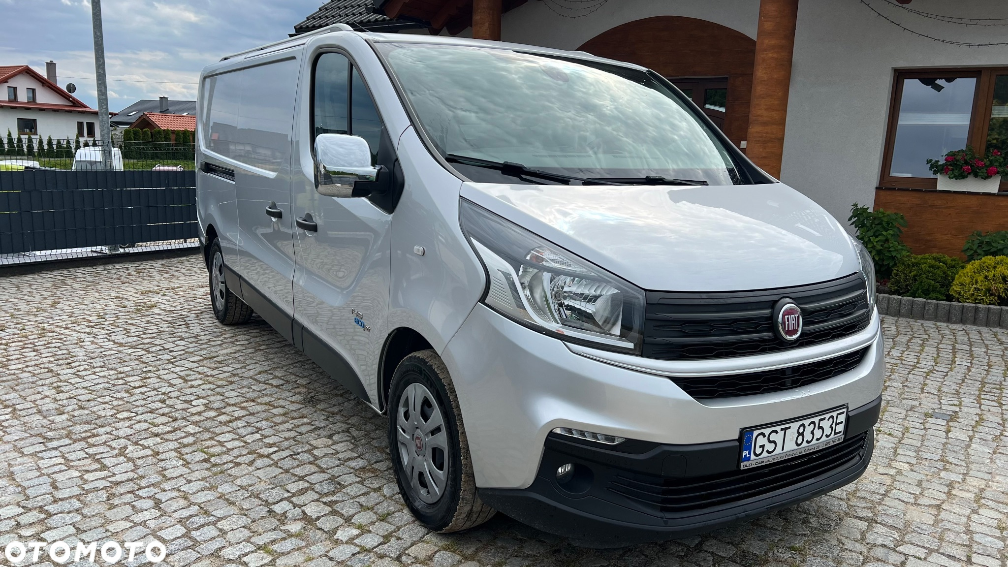 Renault TRAFIC TALENTO - 2