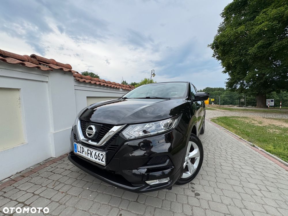 Nissan Qashqai - 2
