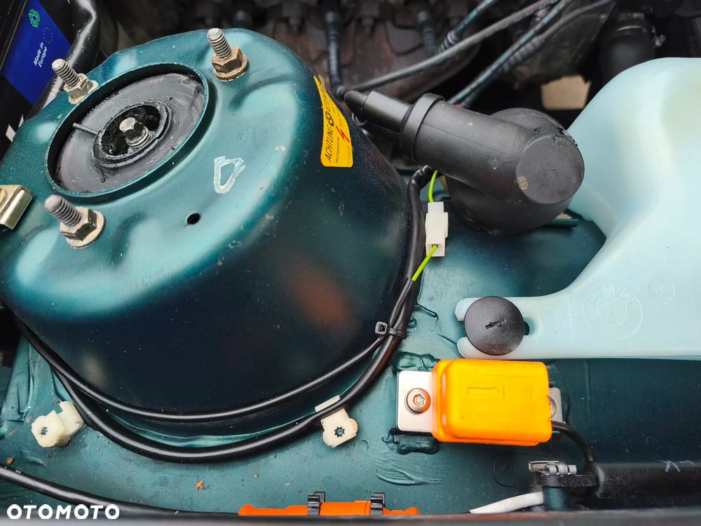 BMW Seria 3 316i - 16