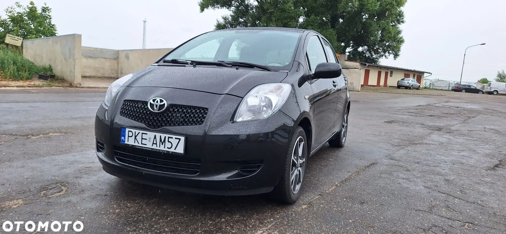 Toyota Yaris 1.0 VVT-i - 1