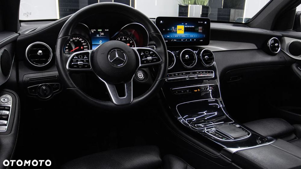 Mercedes-Benz GLC 200 - 15