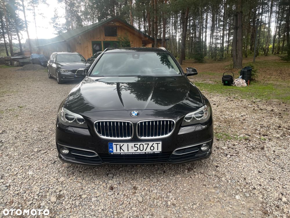 BMW Seria 5 520d xDrive Luxury Line - 1