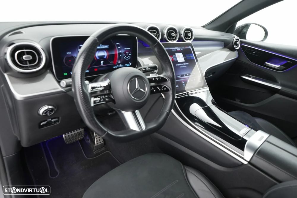 Mercedes-Benz GLC 300 de Coupe 4Matic - 29