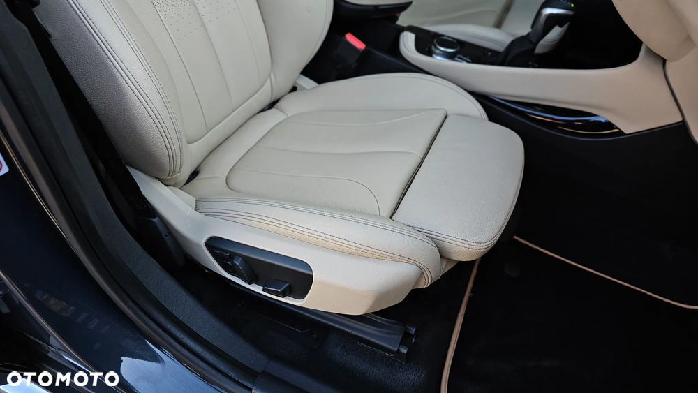 BMW X1 xDrive25d xLine - 22