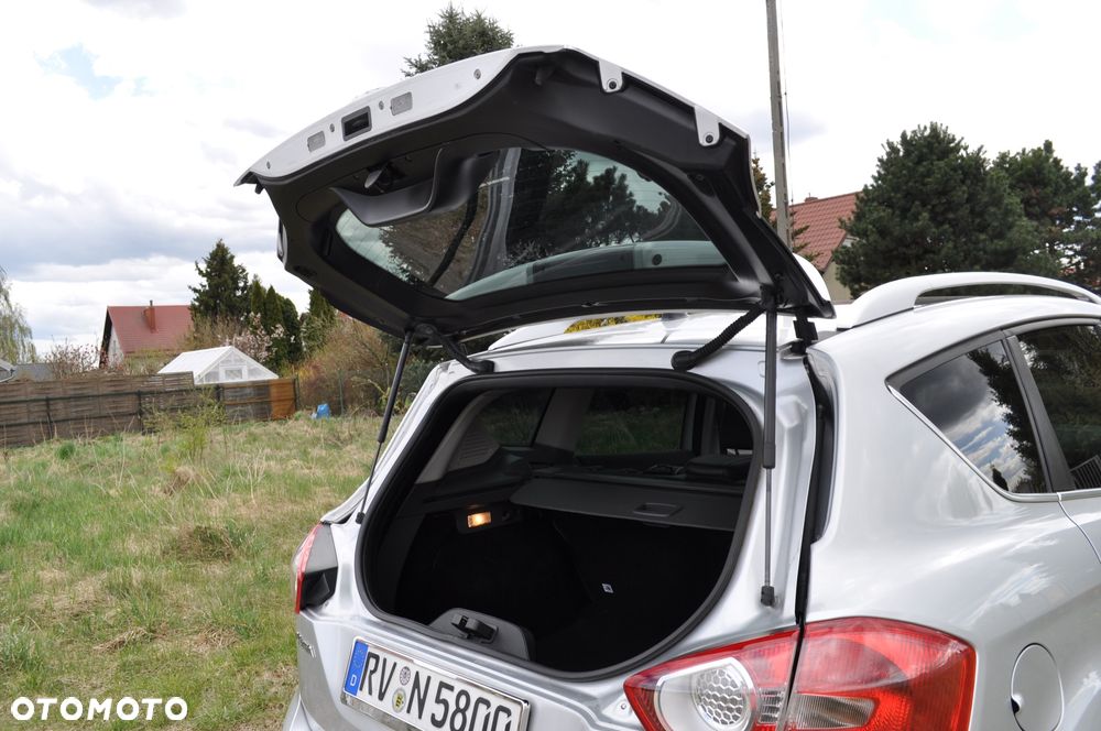 Ford Kuga 2.0 TDCi 4x4 Titanium - 16