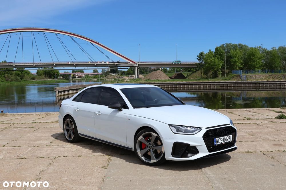 Audi A4 Limousine 45 TFSI quattro S tronic S line - 1