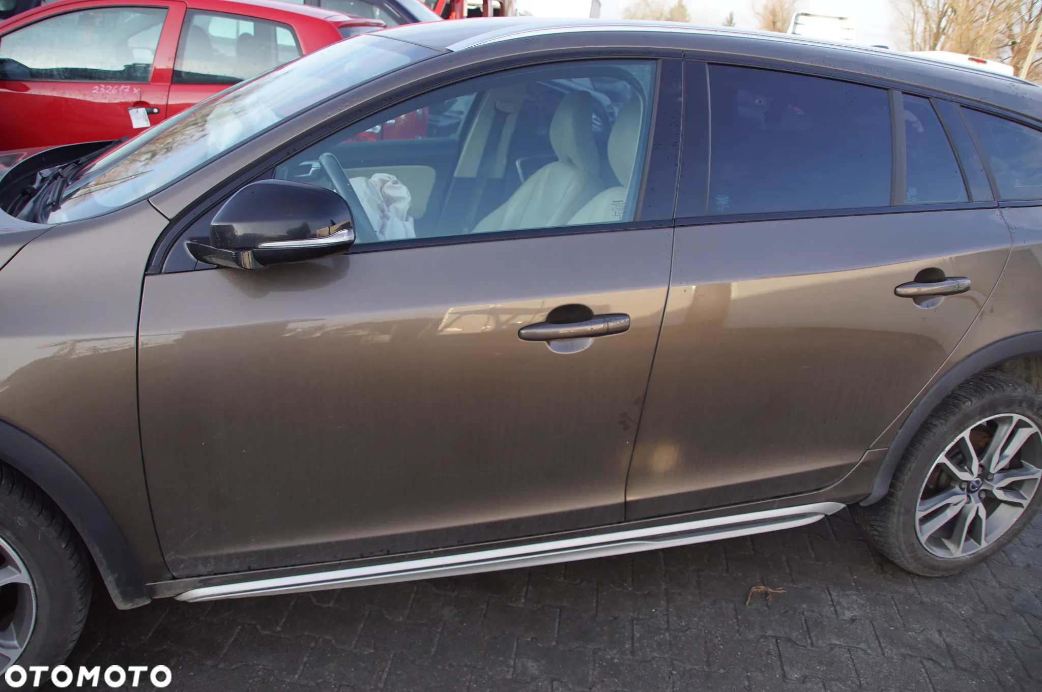 Auto w całości na części 692324777 Volvo V60 Cross Country silnik 2.0D 190 km D4204T14 700 Twilight Bronze skrzynia 8-AUT 2WD / TG-81SC drzwi maska klapa zderzak lampa silnik felga skrzynia automat automatyczna - 6