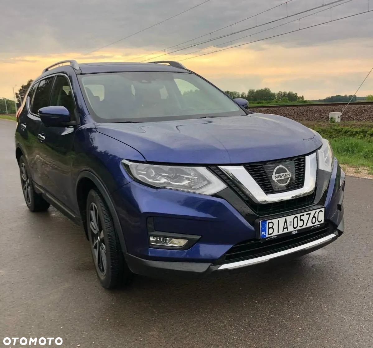 Nissan Rogue - 2