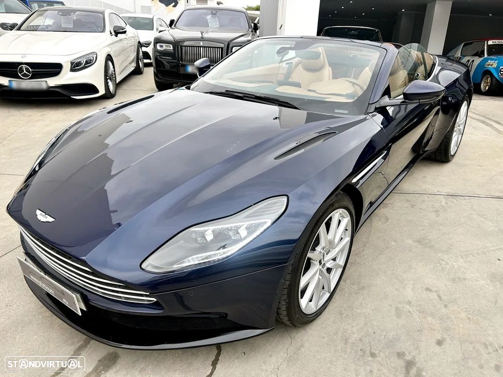 Aston Martin DB11 Coupé V8 Auto - 45