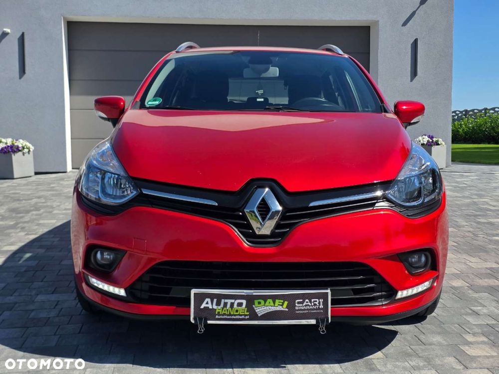 Renault Clio - 8