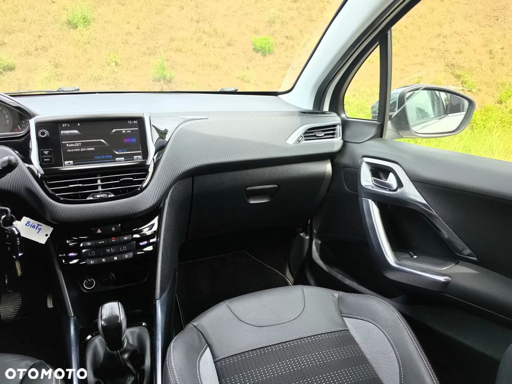 Peugeot 2008 1.6 VTi Allure - 31