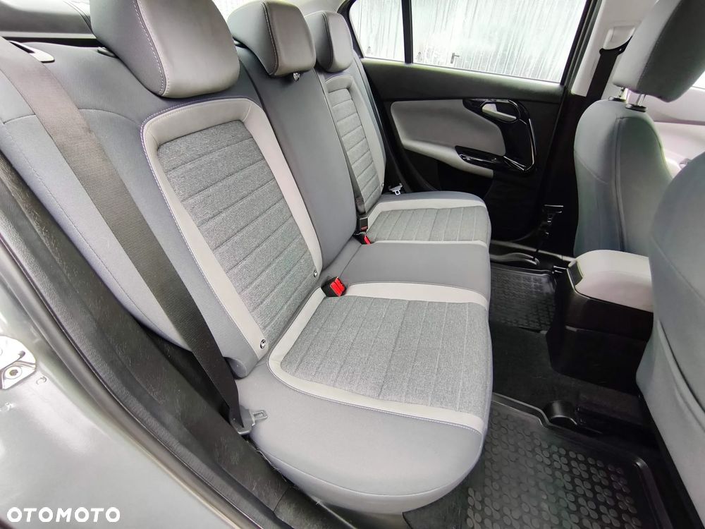 Fiat Tipo 1.6 MultiJet 16v Lounge - 21