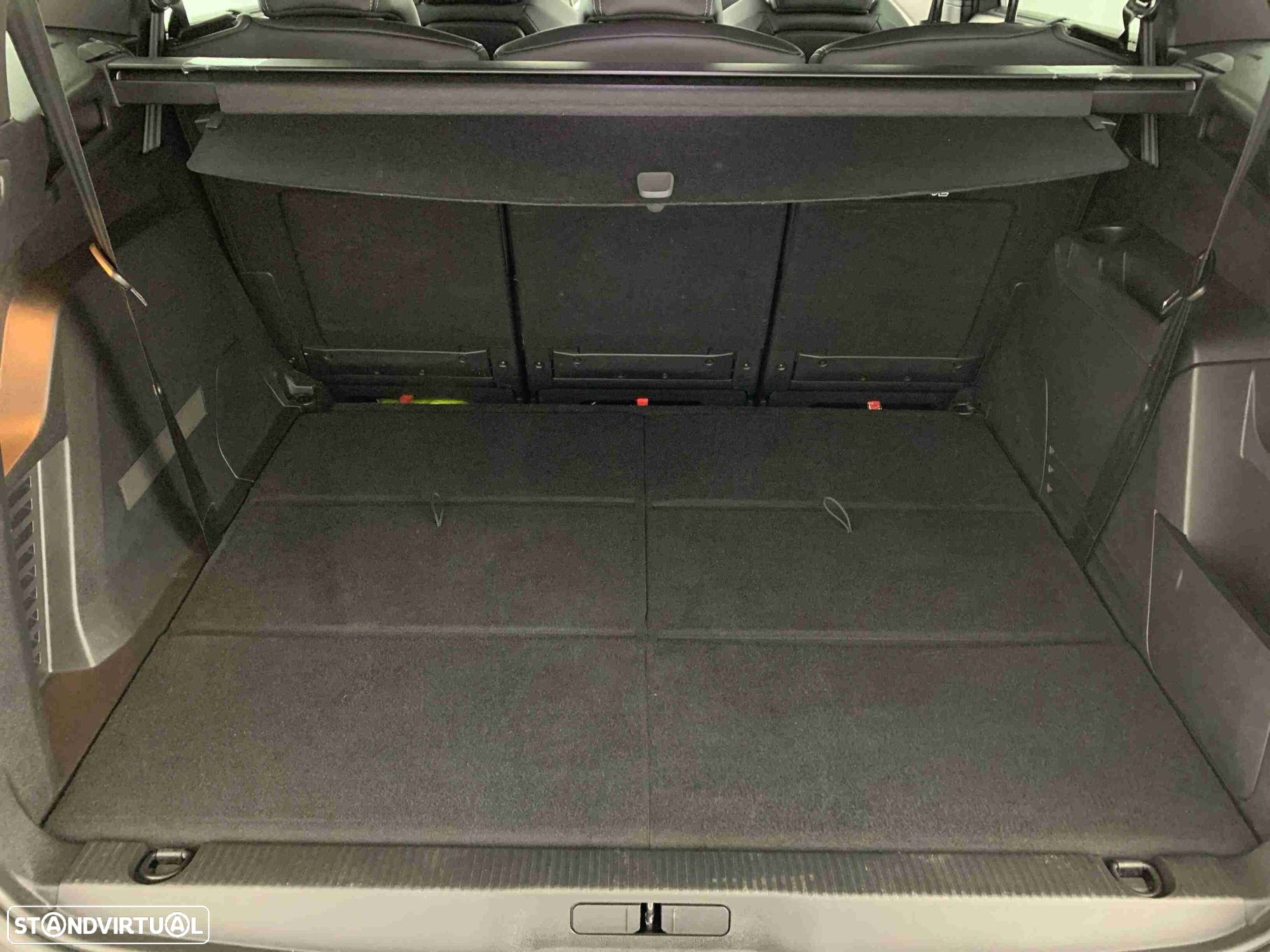 Peugeot 5008 1.5 BlueHDi Allure Pack EAT8 - 14