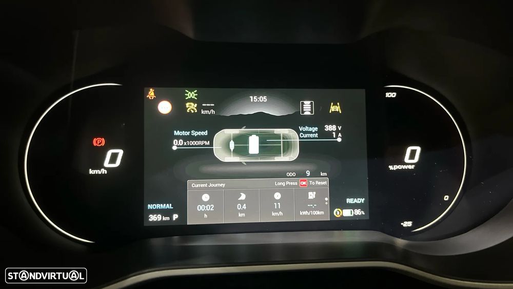 MG ZS EV 72.6 kWh Luxury - 42