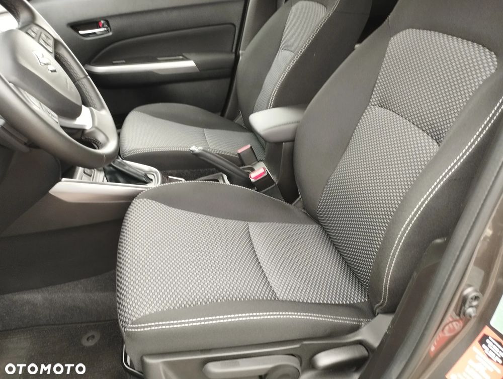 Suzuki Vitara 1.4 Boosterjet mHEV Premium Plus 2WD - 23